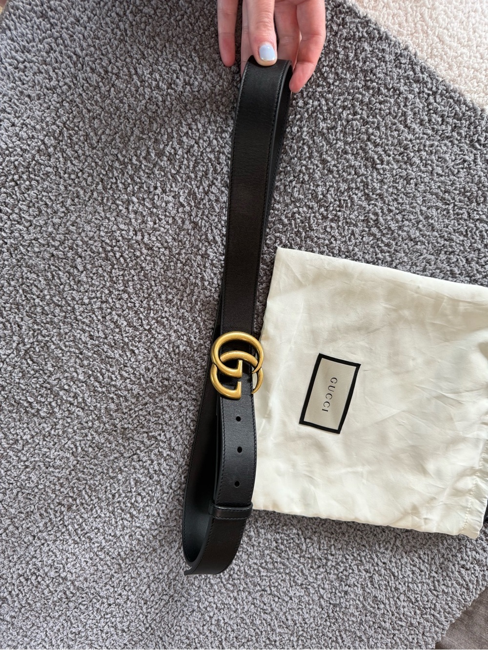 Gucci Double G Black Leather Belt with Gold Buckle - Picture 6 of 9
